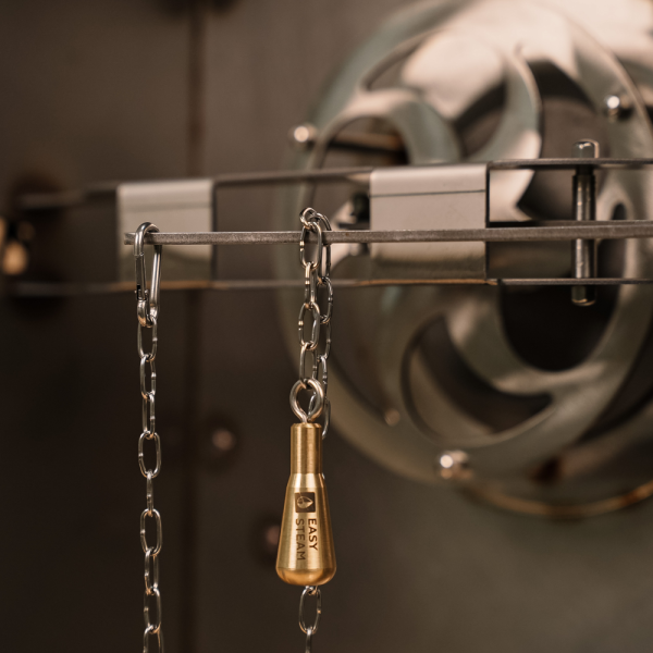 Обливное устройство КАСКАД 20/2026 с кожухом Модерн черный